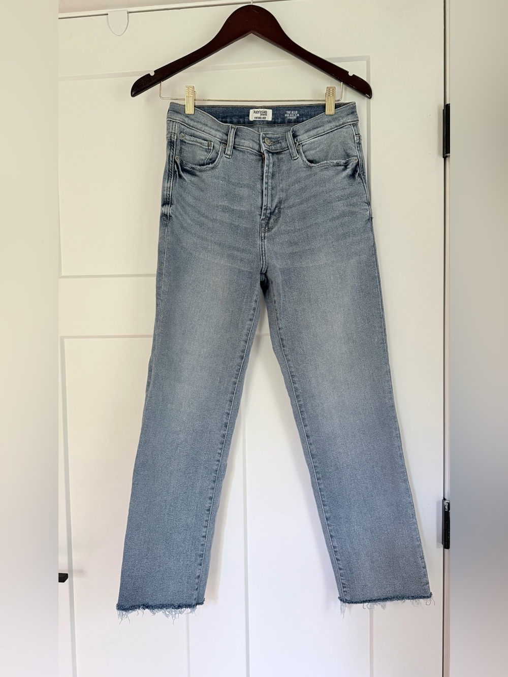 Kensie Light Blue Straight-Leg Women’s Jeans